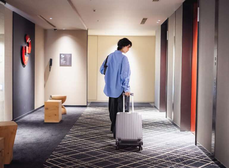 手ぶら観光にぜひ。京都駅の手荷物配送サービス