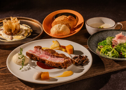 2. レストラン＆バー「KIHARU Brasserie」のメニューについて